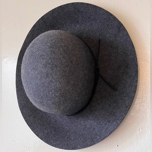 Round Top Felt Hat